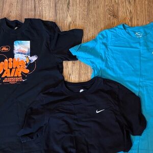 Youth Nike tee bundle
